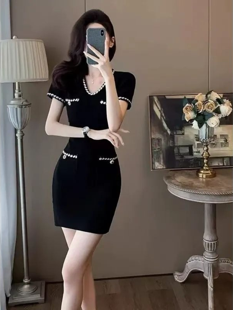 Summer Clothing Colors 2026 - Abito Nero Estivo 2026 con Colori